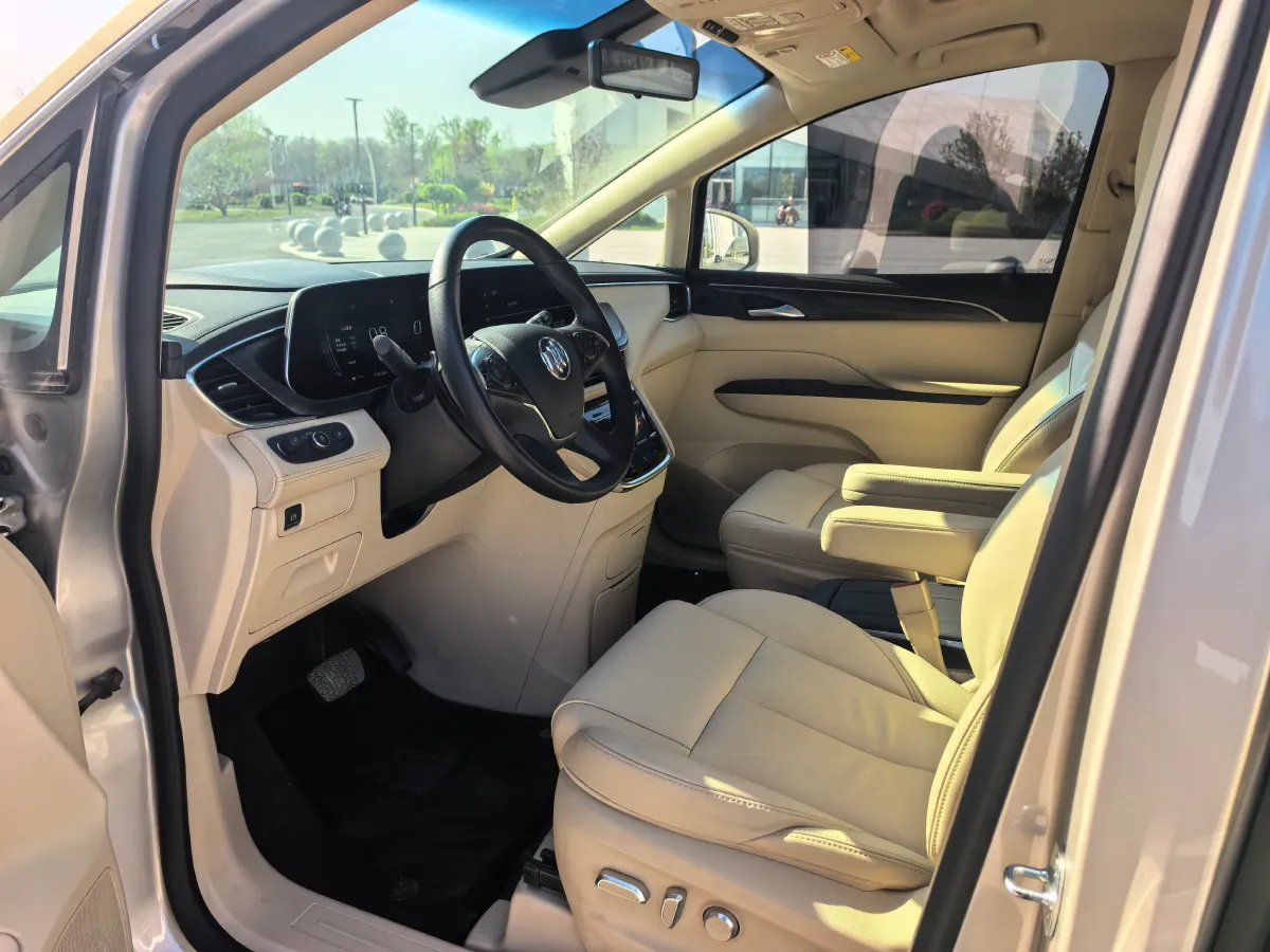 2023 Buick GL8 2.0T 237HP L4 9AT,autocango,china used car exporter,china ev exporter,chinese used car exporter,chinese used ev exporter