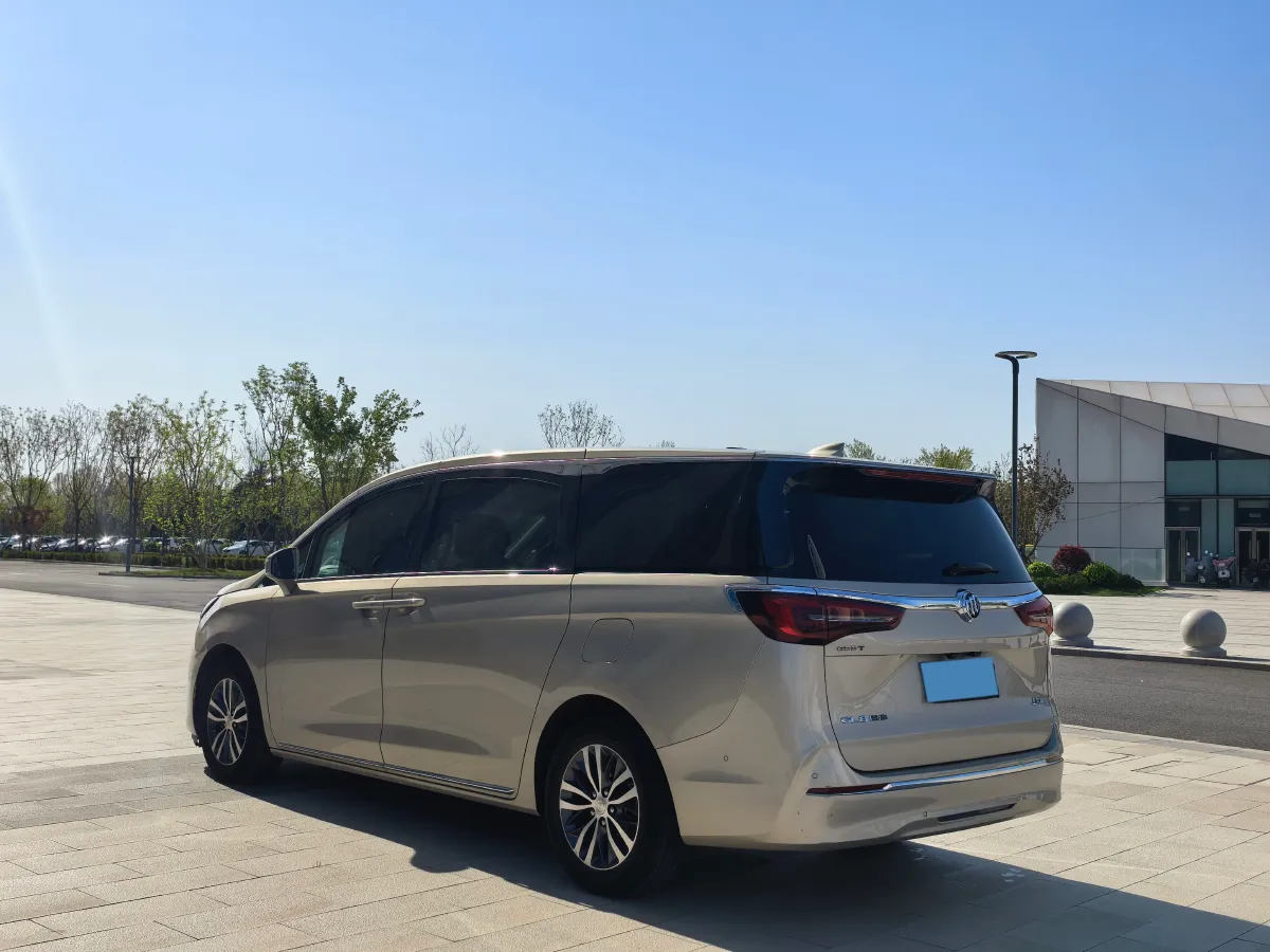 2023 Buick GL8 2.0T 237HP L4 9AT,autocango,china used car exporter,china ev exporter,chinese used car exporter,chinese used ev exporter