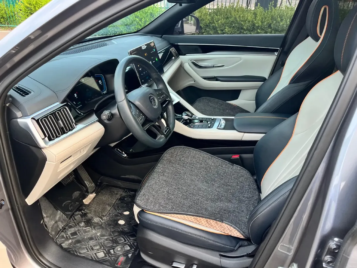 2021 Geely JiaJi 1.5T 177HP L3 7DCT PHEV 11.3KWH,autocango,china used car exporter,china ev exporter,chinese used car exporter,chinese used ev exporter