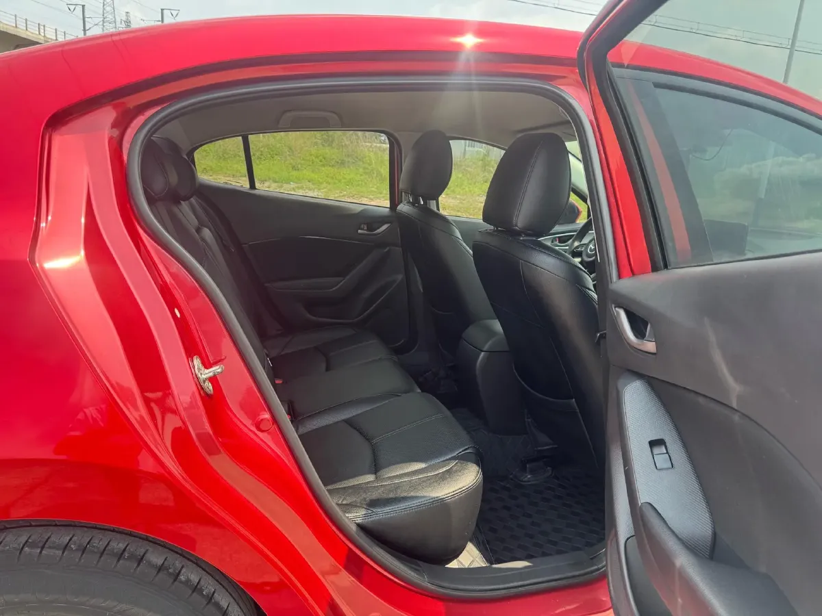 2017 Mazda 3 Axela 1.5L 117HP L4 6AT,autocango,china used car exporter,china ev exporter,chinese used car exporter,chinese used ev exporter