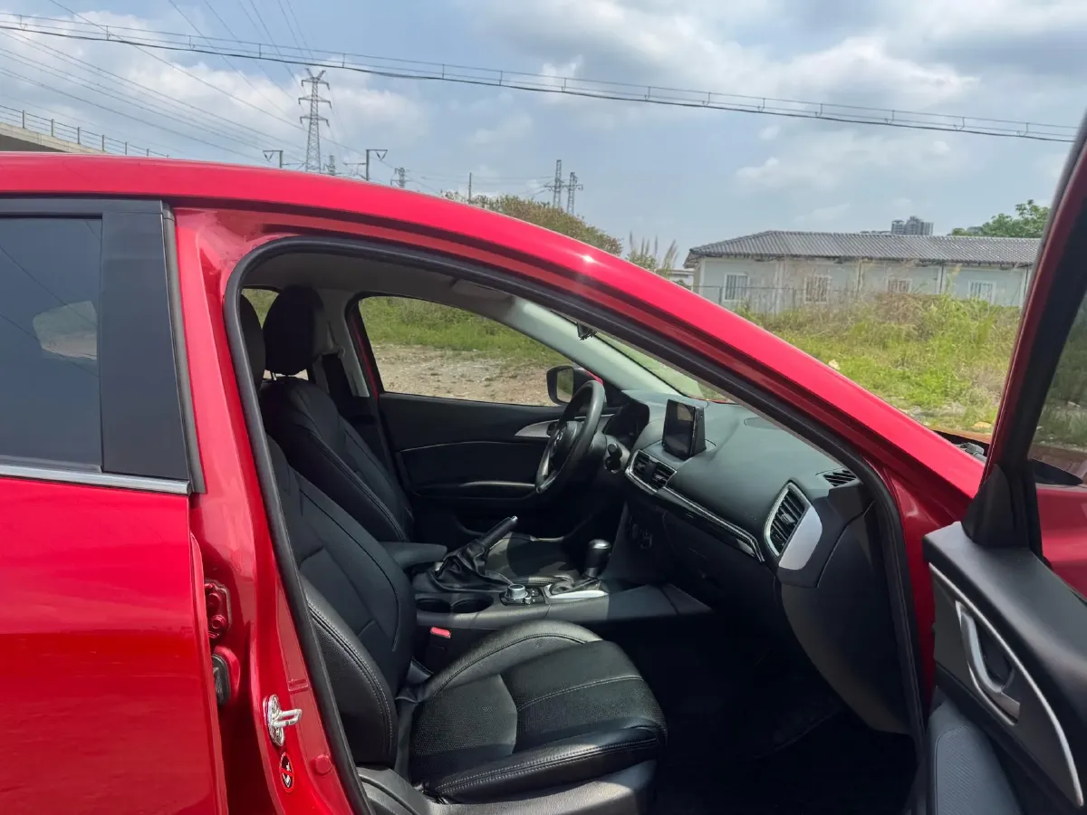 2017 Mazda 3 Axela 1.5L 117HP L4 6AT,autocango,china used car exporter,china ev exporter,chinese used car exporter,chinese used ev exporter