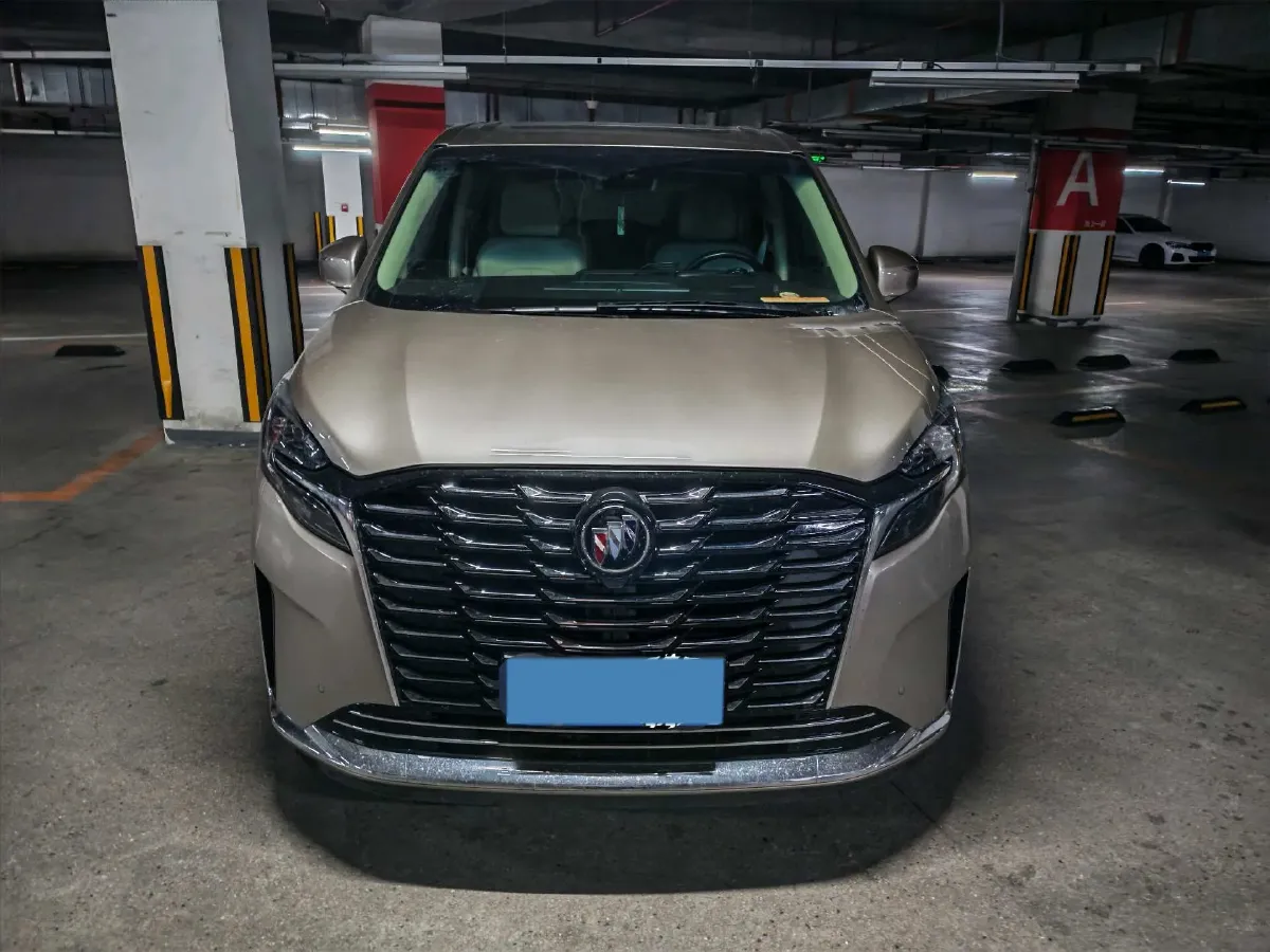 2023 Buick GL8 2.0T 237HP L4 9AT,autocango,china used car exporter,china ev exporter,chinese used car exporter,chinese used ev exporter