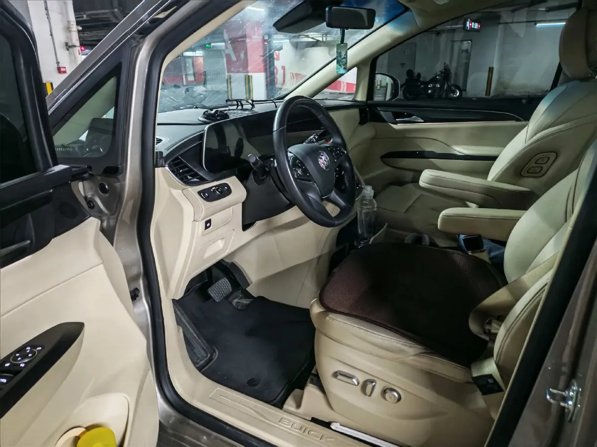 2023 Buick GL8 2.0T 237HP L4 9AT,autocango,china used car exporter,china ev exporter,chinese used car exporter,chinese used ev exporter