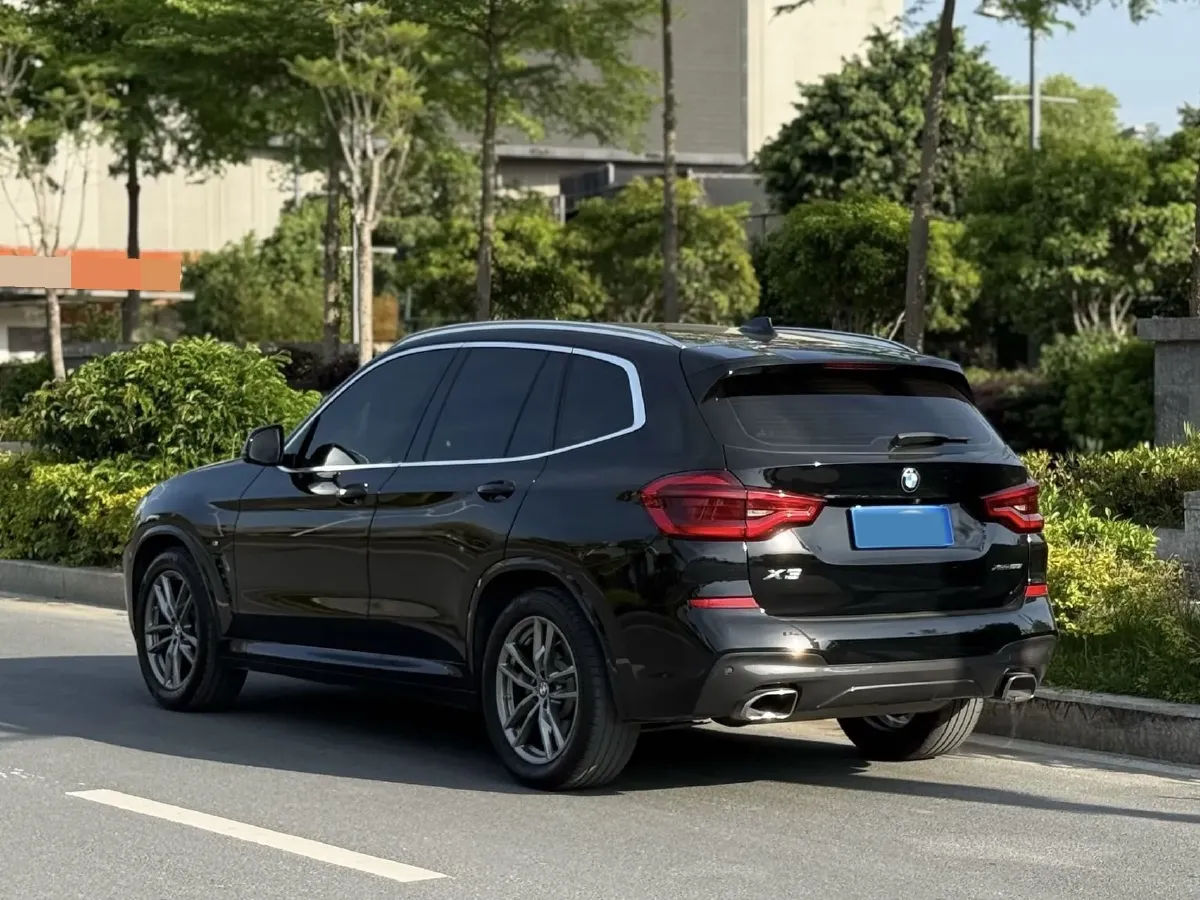 2021 BMW X3 2.0T 224HP L4 8AT,autocango,china used car exporter,china ev exporter,chinese used car exporter,chinese used ev exporter