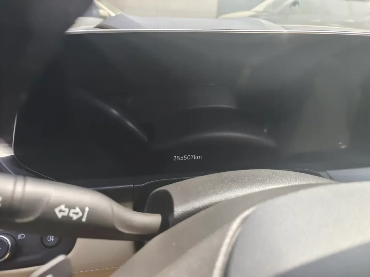 2022 Buick GL8 2.0T 237HP L4 9AT,autocango,china used car exporter,china ev exporter,chinese used car exporter,chinese used ev exporter