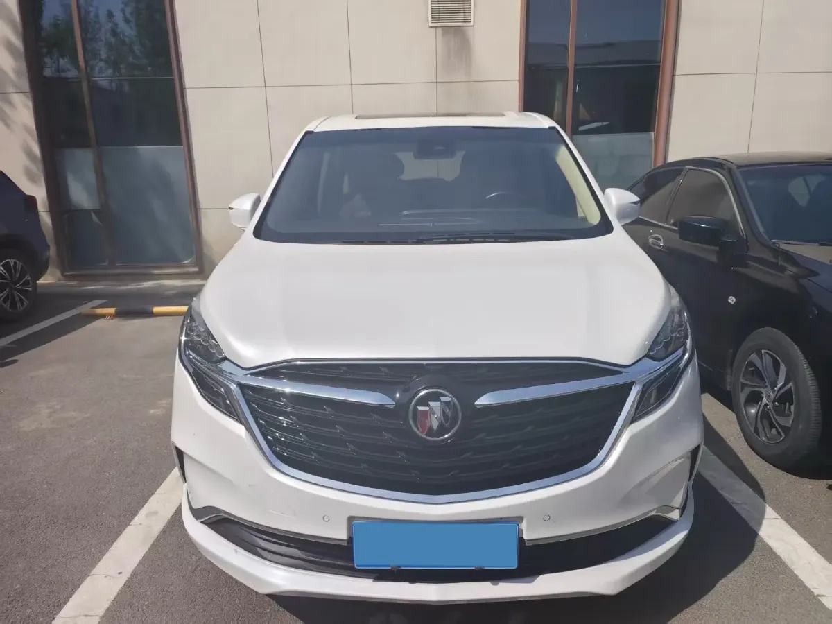2022 Buick GL8 2.0T 237HP L4 9AT,autocango,china used car exporter,china ev exporter,chinese used car exporter,chinese used ev exporter