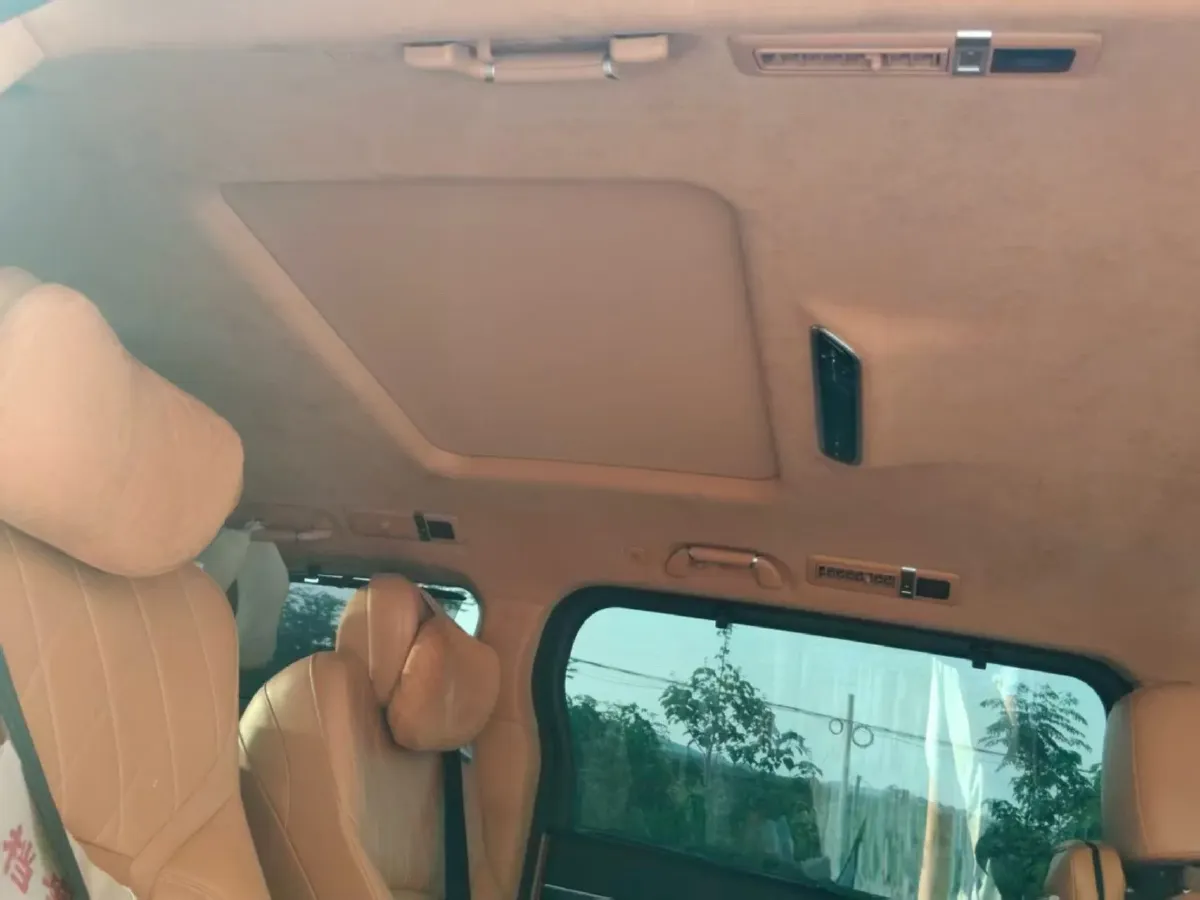 2024 Toyota Sienna 2.5L 189HP L4 E-CVT Hybrid,autocango,china used car exporter,china ev exporter,chinese used car exporter,chinese used ev exporter