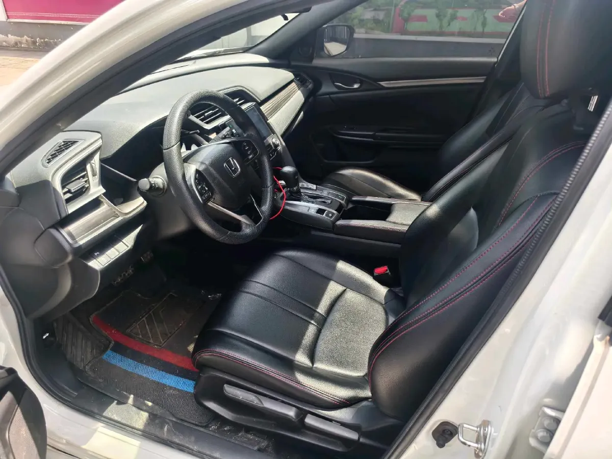 2021 Honda Civic 1.5T 177HP L4 CVT,autocango,china used car exporter,china ev exporter,chinese used car exporter,chinese used ev exporter