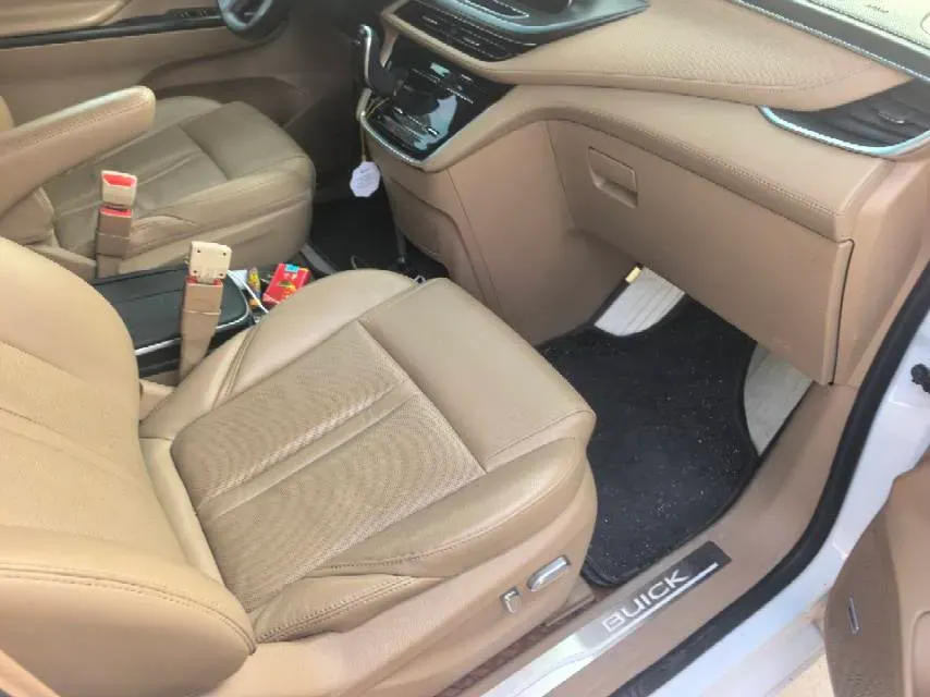 2021 Buick GL8 2.0T 237HP L4 9AT,autocango,china used car exporter,china ev exporter,chinese used car exporter,chinese used ev exporter