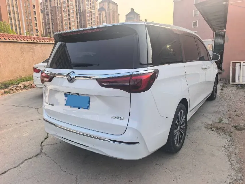 2021 Buick GL8 2.0T 237HP L4 9AT,autocango,china used car exporter,china ev exporter,chinese used car exporter,chinese used ev exporter