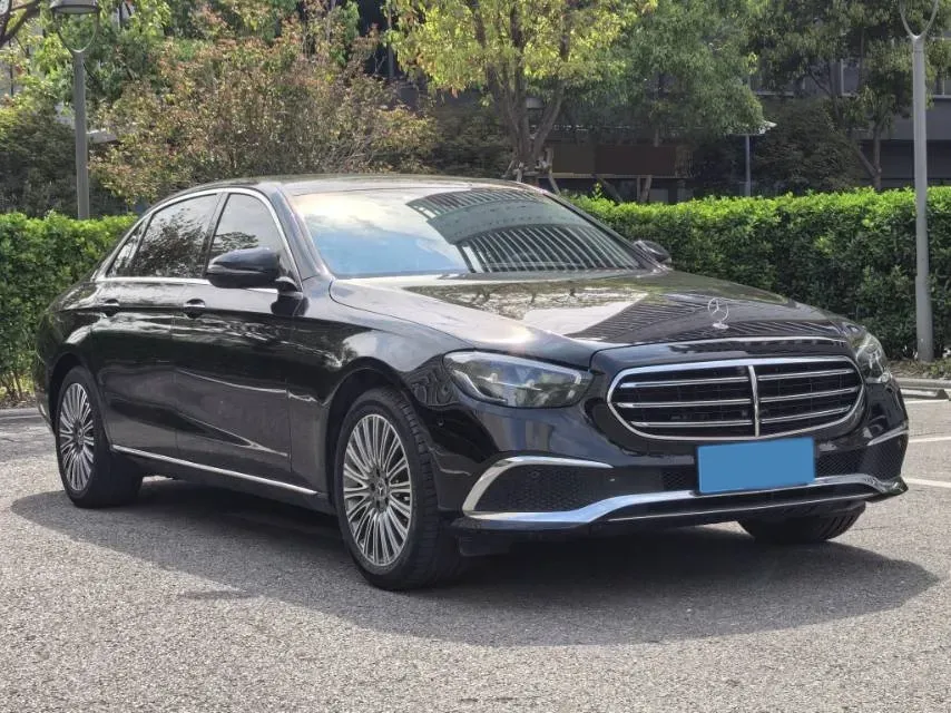 2022 Mercedes-Benz E Class 2.0T 258HP L4 9AT,autocango,china used car exporter,china ev exporter,chinese used car exporter,chinese used ev exporter