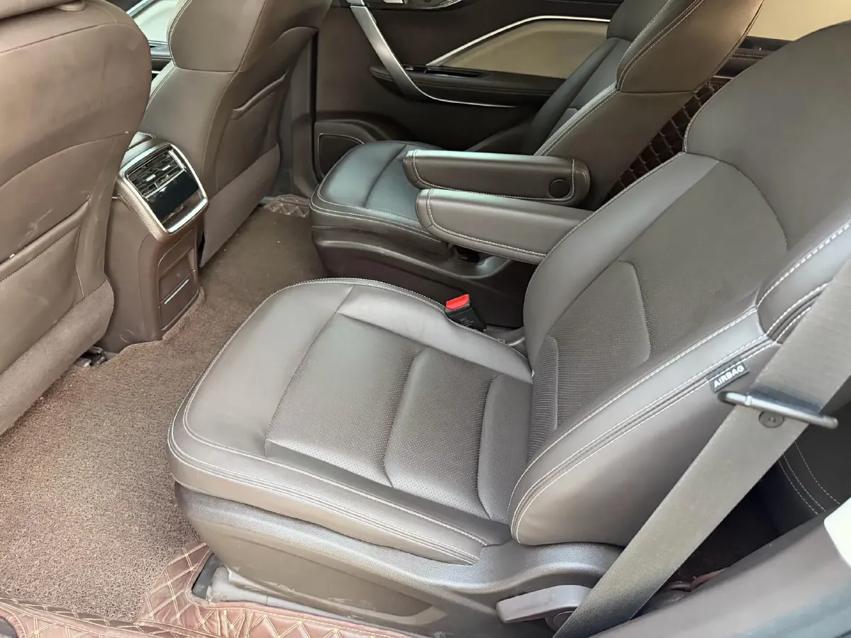 2021 Geely JiaJi 1.5T 177HP L3 7DCT,autocango,china used car exporter,china ev exporter,chinese used car exporter,chinese used ev exporter