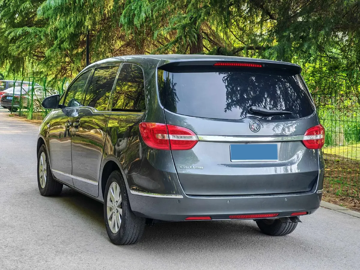 2018 Buick GL8 2.0T 260HP L4 6AT,autocango,china used car exporter,china ev exporter,chinese used car exporter,chinese used ev exporter