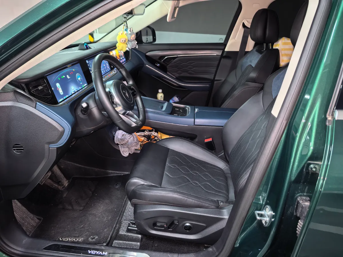 2024 Voyah FREE 1.5T 150HP L4 REEV 39.2KWH,autocango,china used car exporter,china ev exporter,chinese used car exporter,chinese used ev exporter