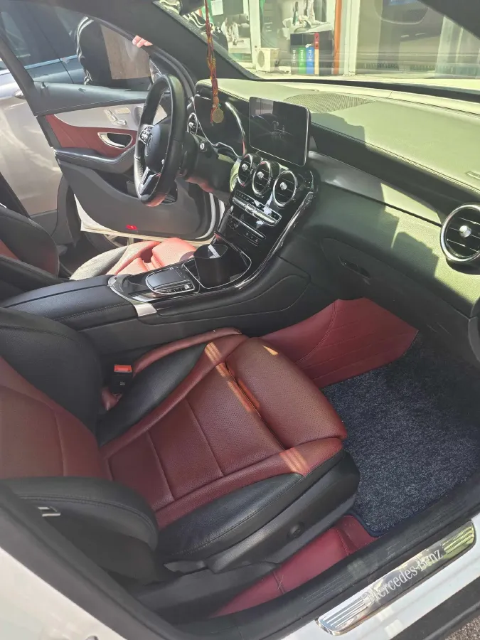 2022 Mercedes-Benz GLC Coupe 2.0T 197HP L4 9AT,autocango,china used car exporter,china ev exporter,chinese used car exporter,chinese used ev exporter