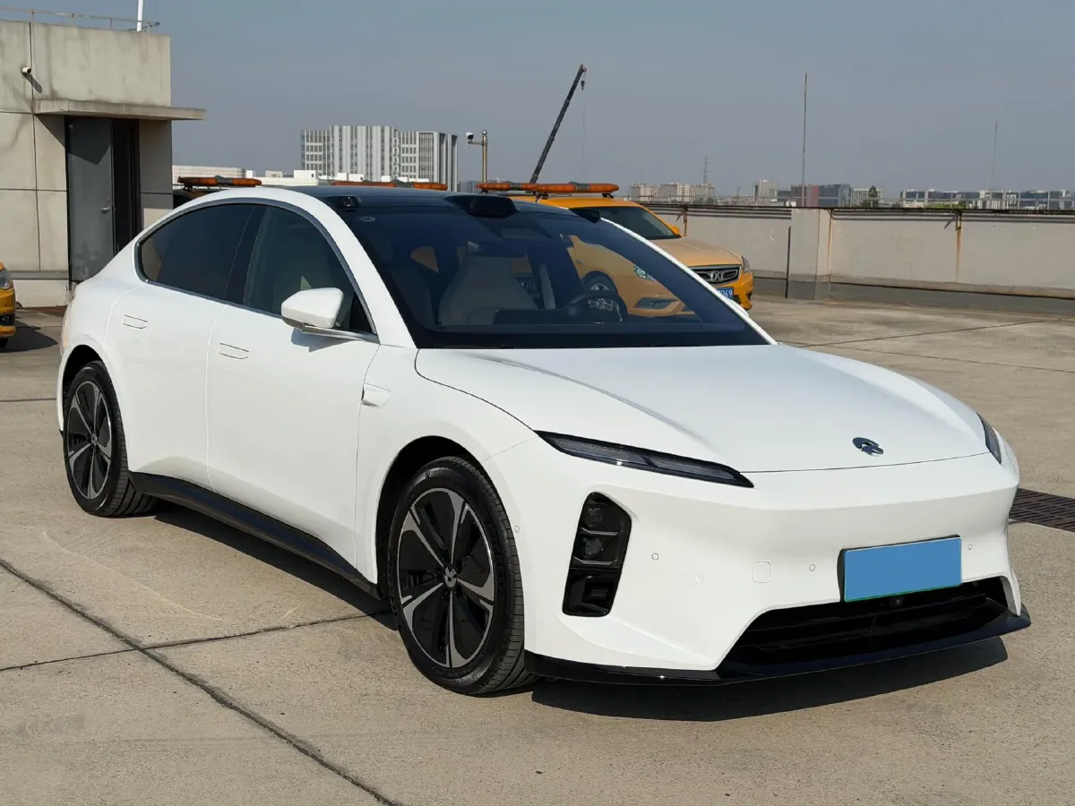 2026 BMW 3 Series 2.0T 245HP L4 8AT,autocango,china used car exporter,china ev exporter,chinese used car exporter,chinese used ev exporter