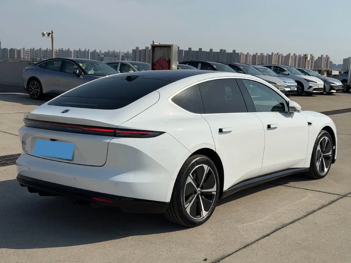 2026 BMW 3 Series 2.0T 245HP L4 8AT,autocango,china used car exporter,china ev exporter,chinese used car exporter,chinese used ev exporter