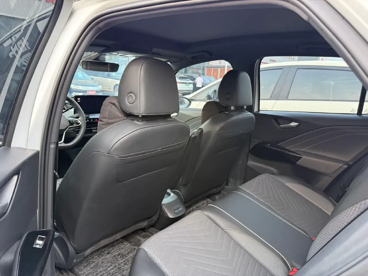 2024 Volkswagen ID.3 BEV 52.8KWH,autocango,china used car exporter,china ev exporter,chinese used car exporter,chinese used ev exporter