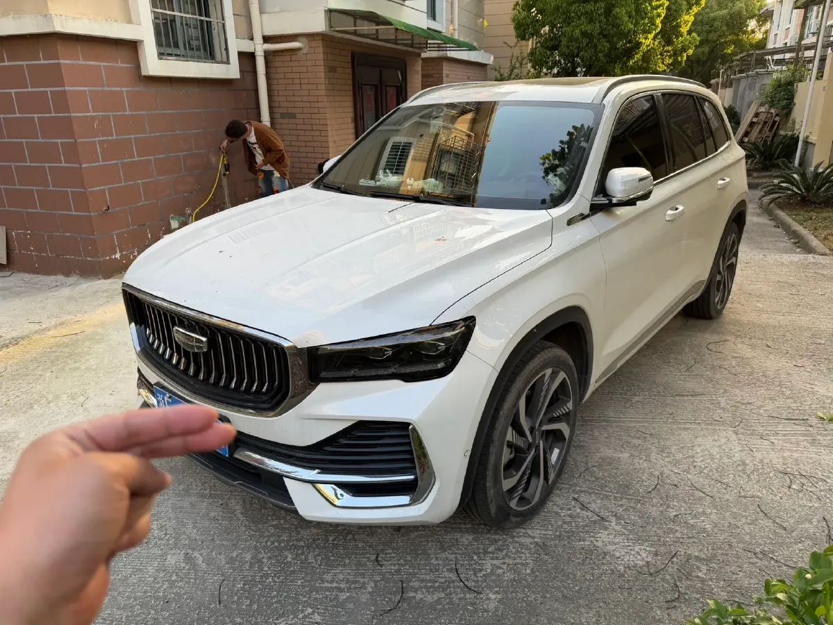 2021 Geely Monjaro 2.0T 218HP L4 7DCT,autocango,china used car exporter,china ev exporter,chinese used car exporter,chinese used ev exporter