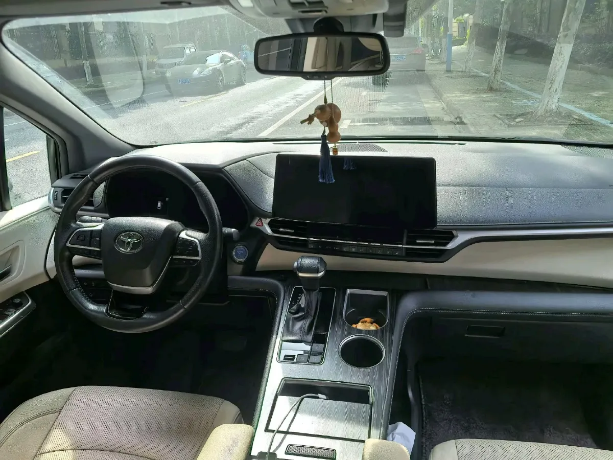 2021 Toyota Sienna 2.5L 192HP L4 E-CVT Hybrid,autocango,china used car exporter,china ev exporter,chinese used car exporter,chinese used ev exporter