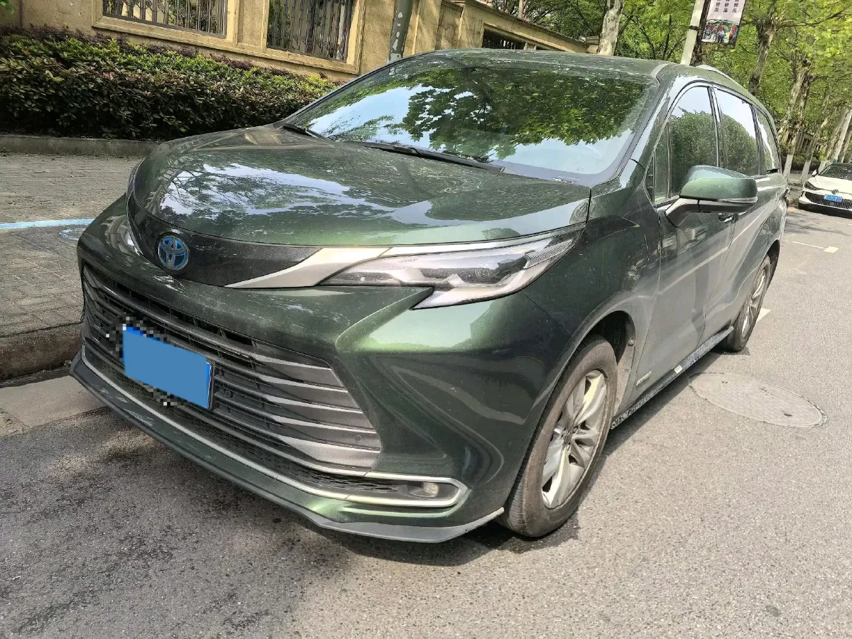2021 Toyota Sienna 2.5L 192HP L4 E-CVT Hybrid,autocango,china used car exporter,china ev exporter,chinese used car exporter,chinese used ev exporter