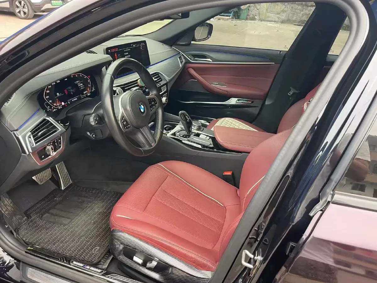 2021 BMW 5 Series 2.0T 252HP L4 8AT,autocango,china used car exporter,china ev exporter,chinese used car exporter,chinese used ev exporter