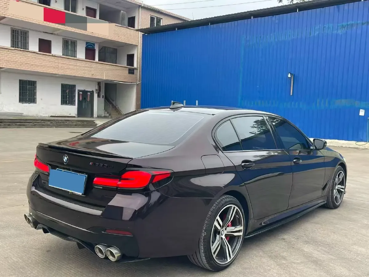 2021 BMW 5 Series 2.0T 252HP L4 8AT,autocango,china used car exporter,china ev exporter,chinese used car exporter,chinese used ev exporter