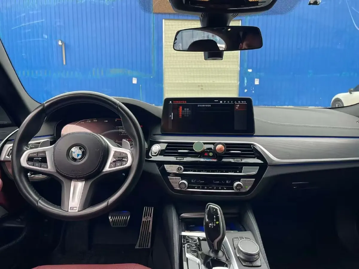 2021 BMW 5 Series 2.0T 252HP L4 8AT,autocango,china used car exporter,china ev exporter,chinese used car exporter,chinese used ev exporter