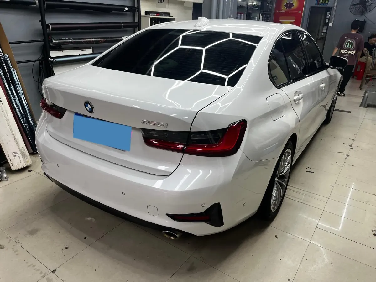 2020 BMW 3 Series 2.0T 156HP L4 8AT,autocango,china used car exporter,china ev exporter,chinese used car exporter,chinese used ev exporter