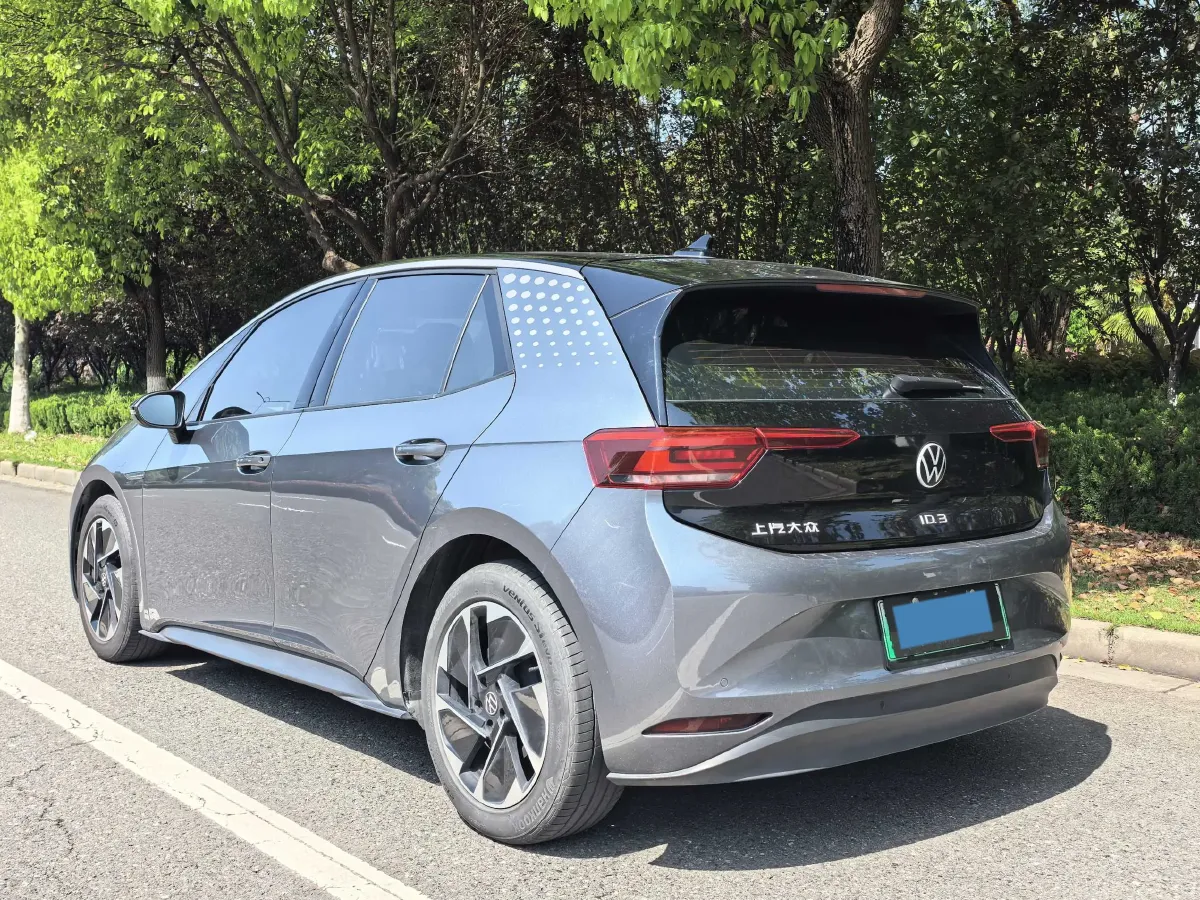 2023 Volkswagen ID.3 BEV 52.8KWH,autocango,china used car exporter,china ev exporter,chinese used car exporter,chinese used ev exporter