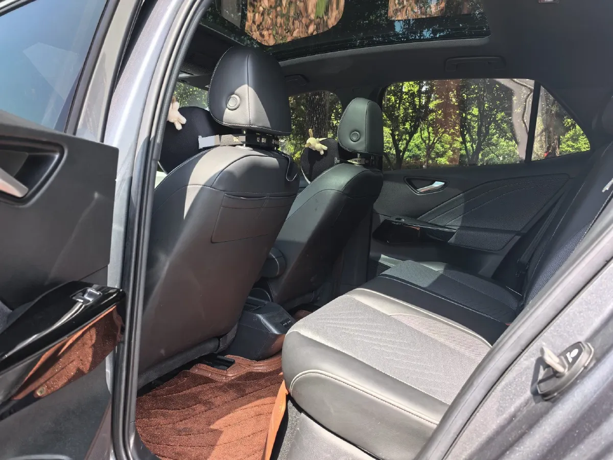 2023 Volkswagen ID.3 BEV 52.8KWH,autocango,china used car exporter,china ev exporter,chinese used car exporter,chinese used ev exporter