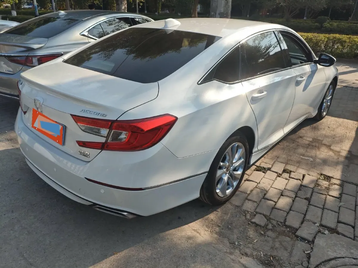 2018 Honda Accord 1.5T 194HP L4 CVT,autocango,china used car exporter,china ev exporter,chinese used car exporter,chinese used ev exporter