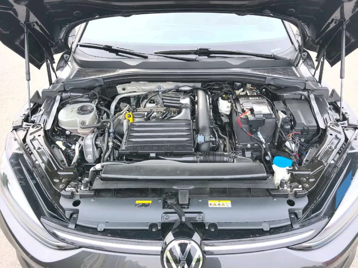 2023 Volkswagen Lamando 1.4T 150HP L4 7DCT,autocango,china used car exporter,china ev exporter,chinese used car exporter,chinese used ev exporter