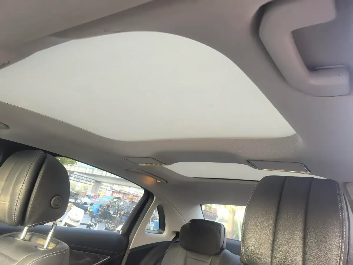 2020 Mercedes-Benz E Class 1.5T 184HP L4 9AT,autocango,china used car exporter,china ev exporter,chinese used car exporter,chinese used ev exporter