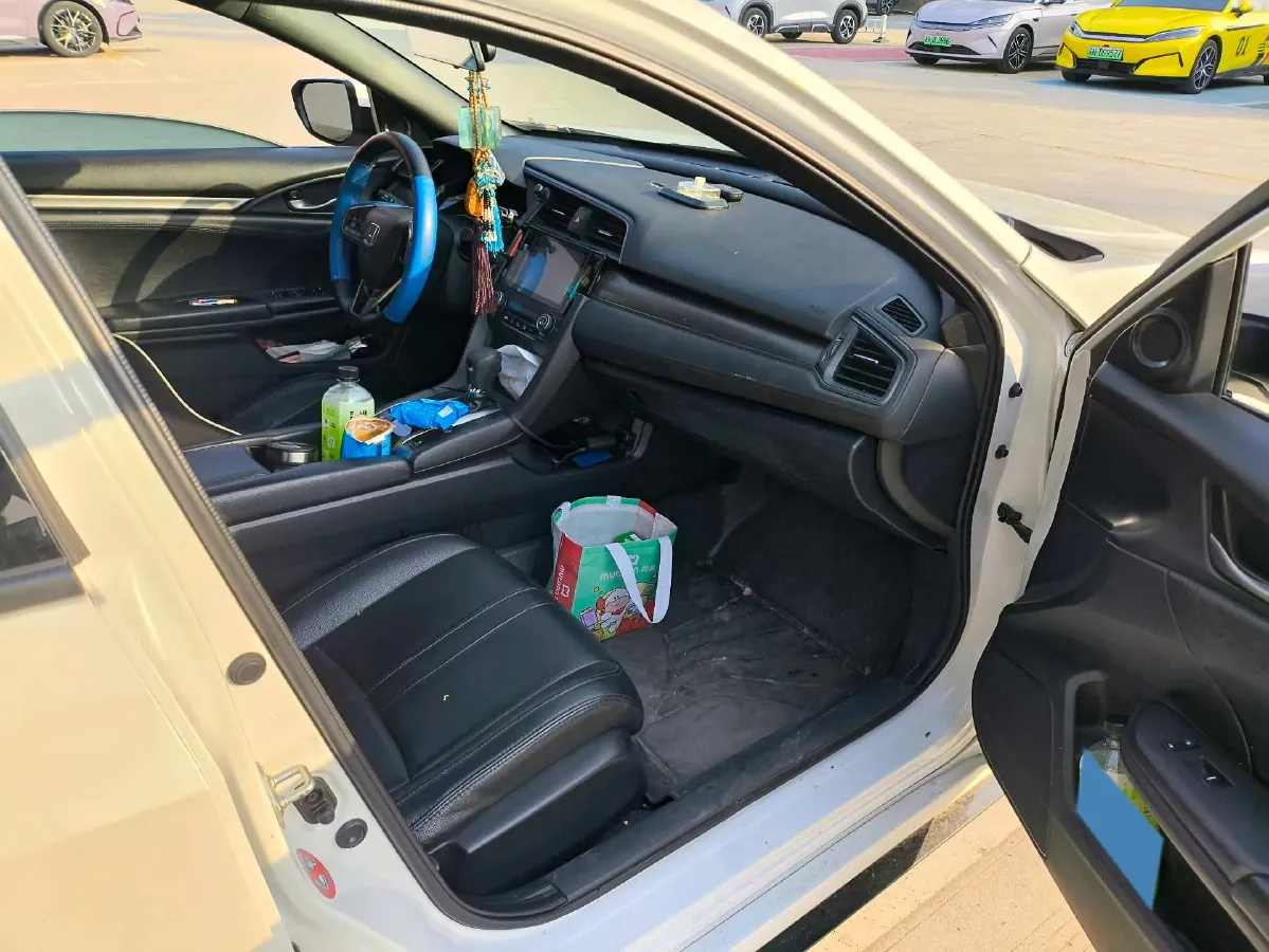 2021 Honda Civic 1.5T 177HP L4 CVT,autocango,china used car exporter,china ev exporter,chinese used car exporter,chinese used ev exporter