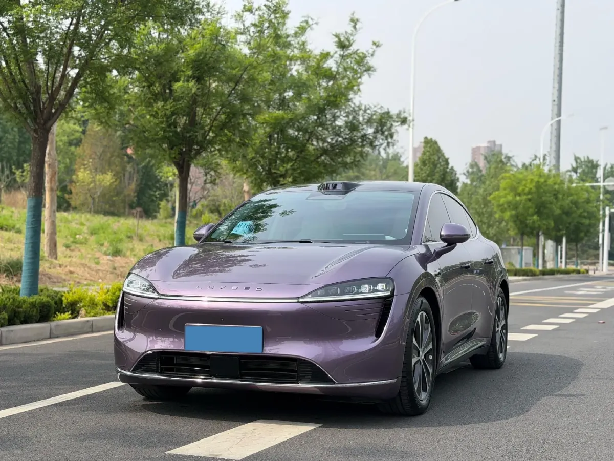 2025 Luxeed R7 REEV 156HP REEV 37KWH,autocango,china used car exporter,china ev exporter,chinese used car exporter,chinese used ev exporter