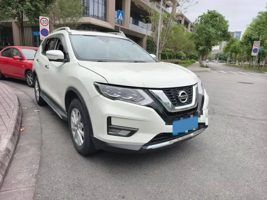 2019 Nissan X-Trail 2.0L 154HP L4 CVT,autocango,china used car exporter,china ev exporter,chinese used car exporter,chinese used ev exporter