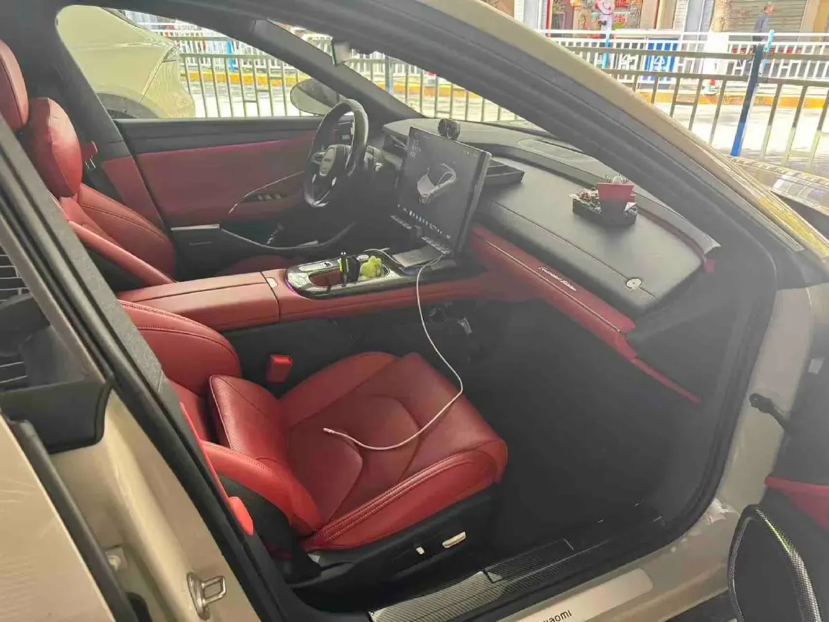 2024 MI SU7 BEV 73.6KWH,autocango,china used car exporter,china ev exporter,chinese used car exporter,chinese used ev exporter