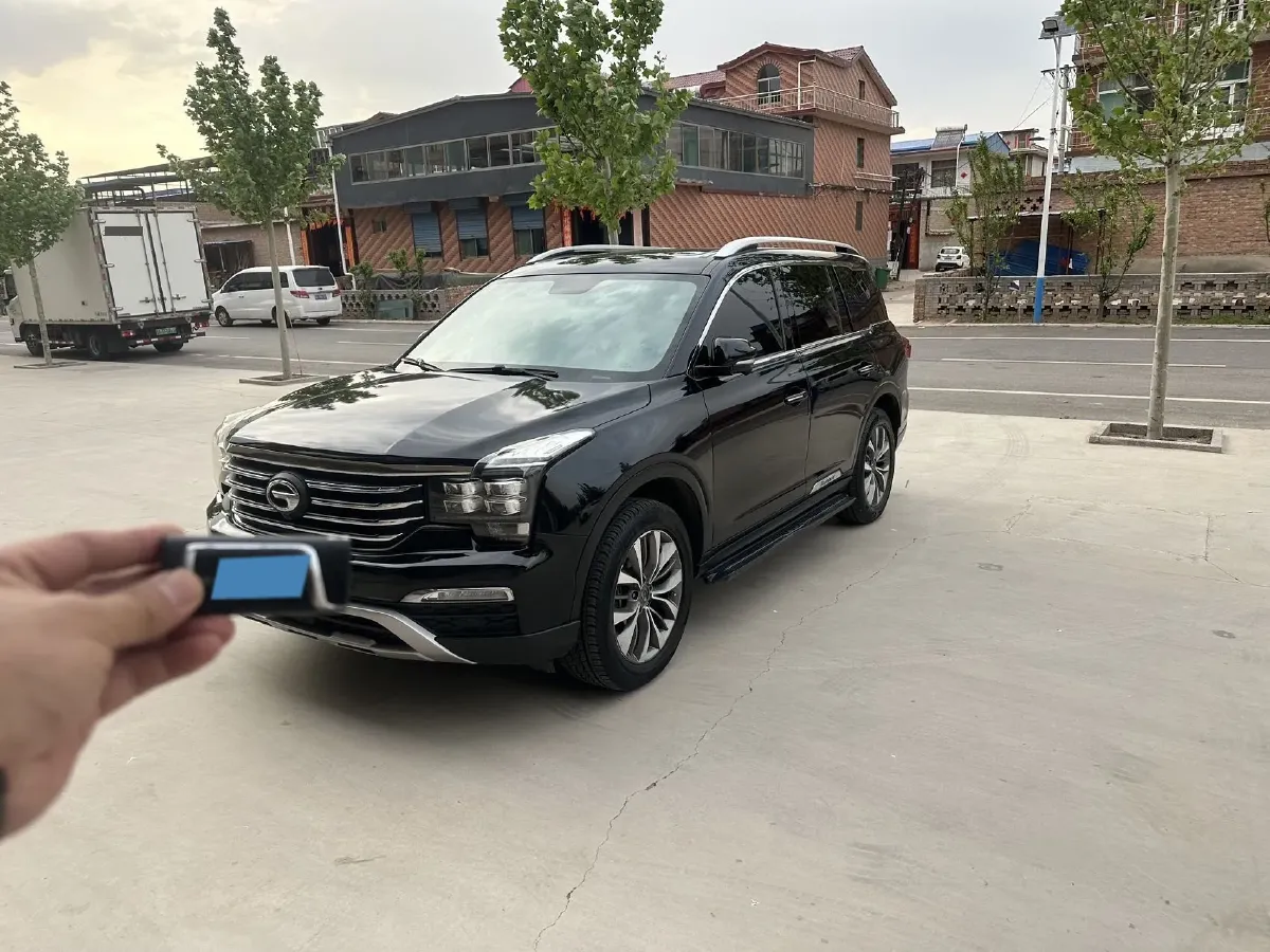 2017 GAC Trumpchi GS8 2.0T 201HP L4 6AT,autocango,china used car exporter,china ev exporter,chinese used car exporter,chinese used ev exporter