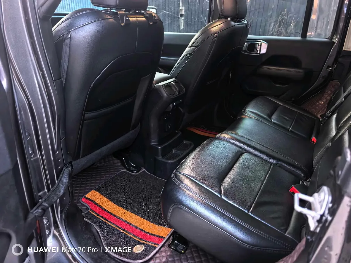 2022 Mercedes-Benz E Class 2.0T 258HP L4 9AT,autocango,china used car exporter,china ev exporter,chinese used car exporter,chinese used ev exporter