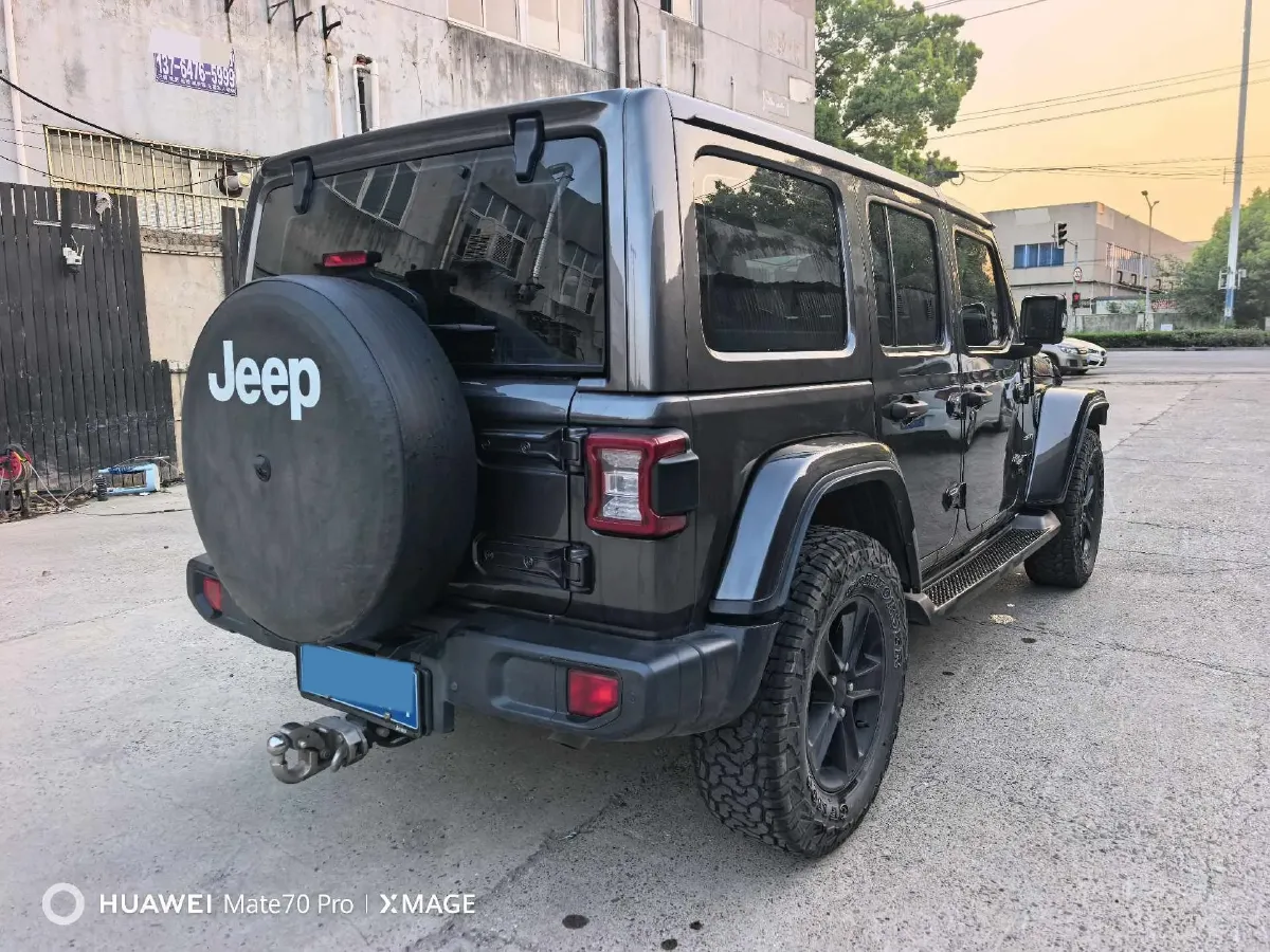 2022 Mercedes-Benz E Class 2.0T 258HP L4 9AT,autocango,china used car exporter,china ev exporter,chinese used car exporter,chinese used ev exporter