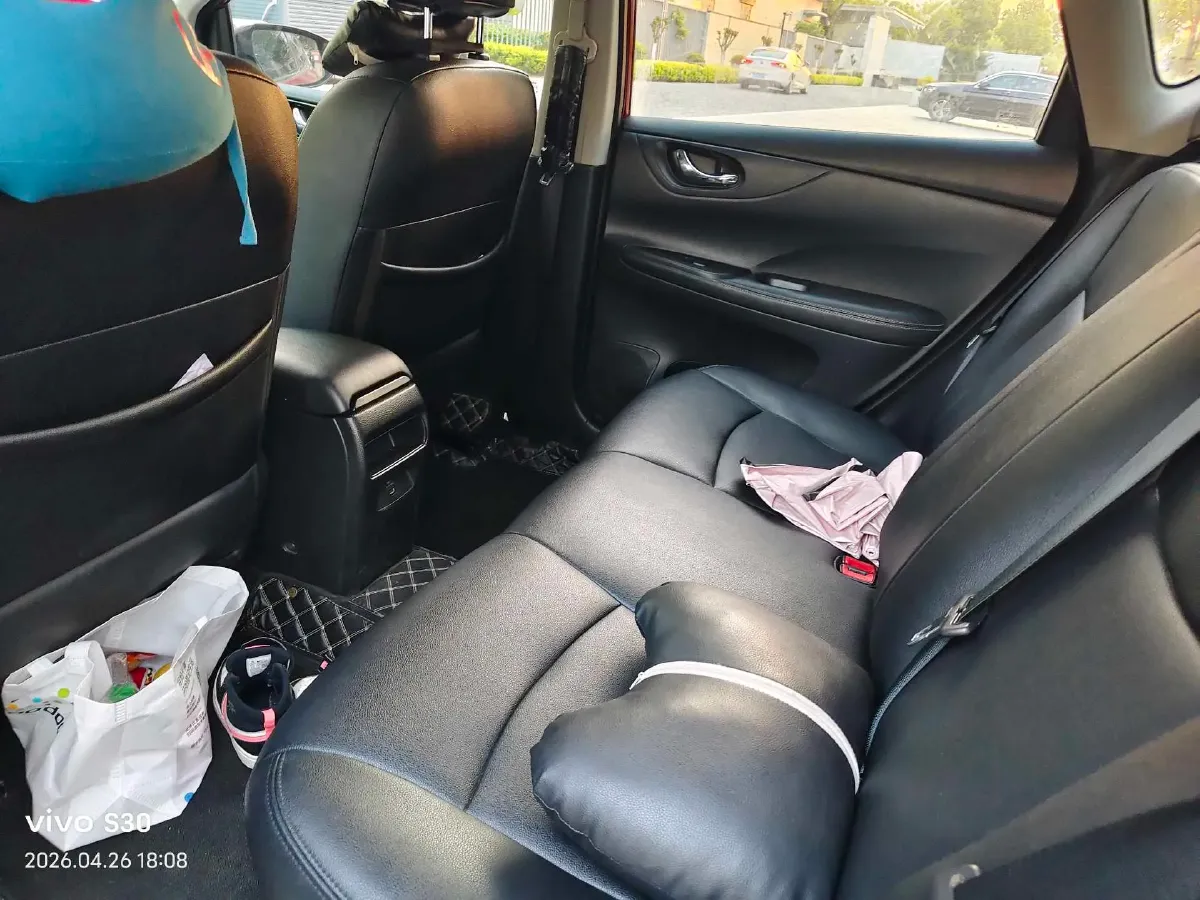 2021 Nissan Tiida 1.6L 122HP L4 CVT,autocango,china used car exporter,china ev exporter,chinese used car exporter,chinese used ev exporter