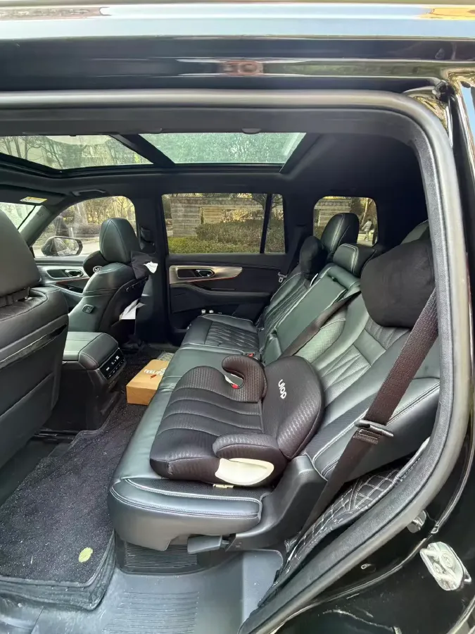 2022 GAC Trumpchi GS8 2.0T 190HP L4 E-CVT Hybrid,autocango,china used car exporter,china ev exporter,chinese used car exporter,chinese used ev exporter