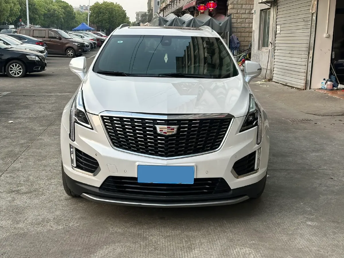 2024 Cadillac XT5 2.0T 237HP L4 9AT,autocango,china used car exporter,china ev exporter,chinese used car exporter,chinese used ev exporter
