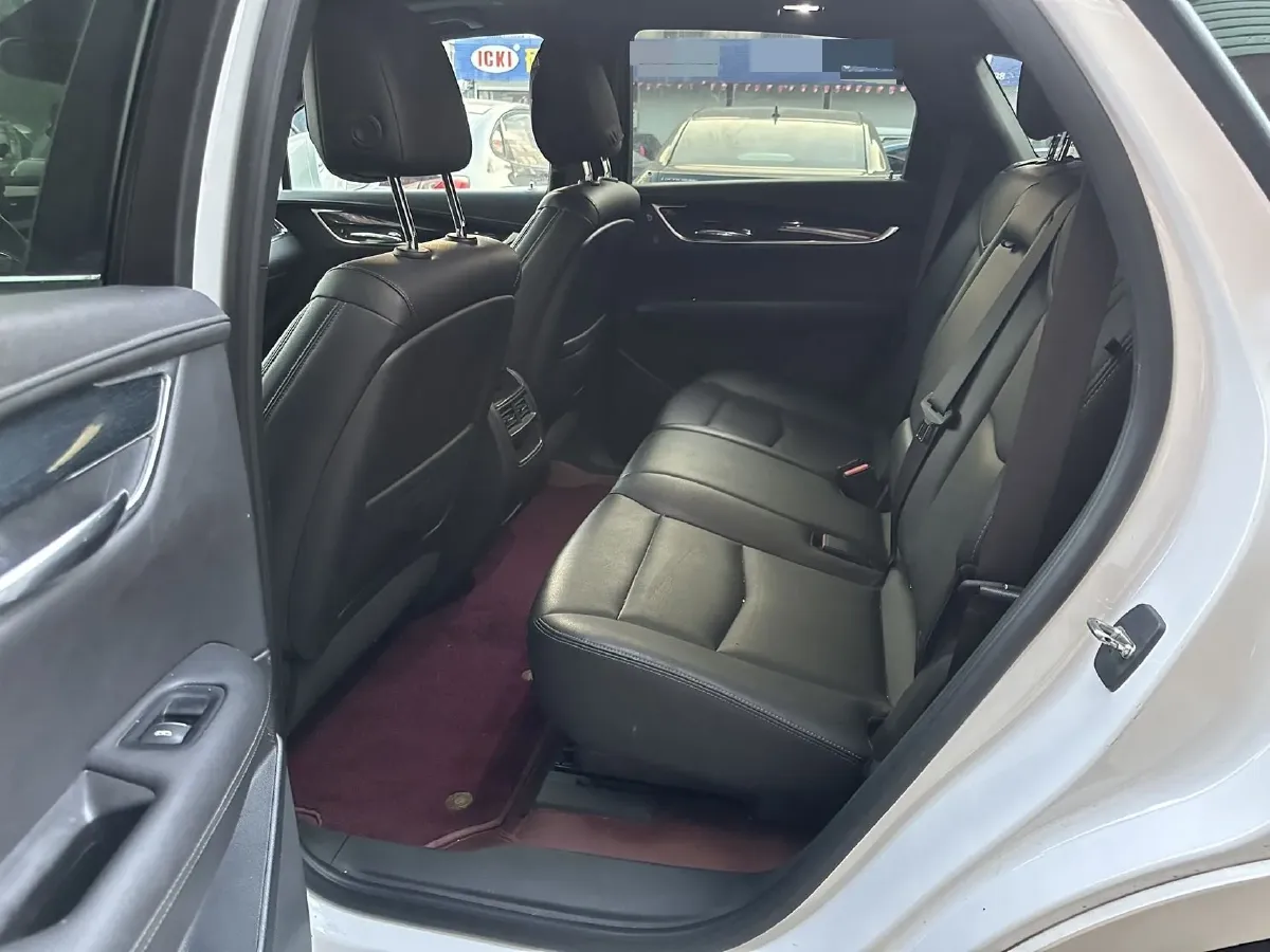 2024 Cadillac XT5 2.0T 237HP L4 9AT,autocango,china used car exporter,china ev exporter,chinese used car exporter,chinese used ev exporter