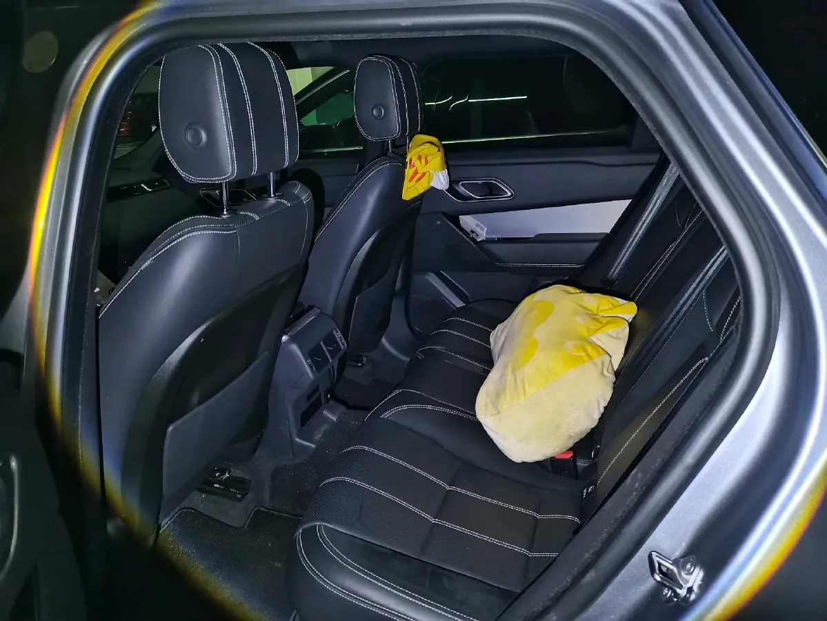 2020 Land Rover Range Rover Velar 3.0T 340HP V6 8AT,autocango,china used car exporter,china ev exporter,chinese used car exporter,chinese used ev exporter