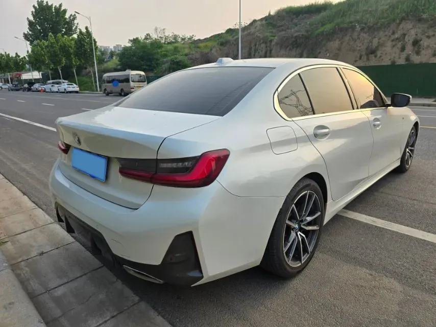 2023 BMW 3 Series 2.0T 156HP L4 8AT,autocango,china used car exporter,china ev exporter,chinese used car exporter,chinese used ev exporter