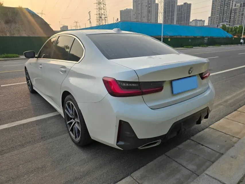 2023 BMW 3 Series 2.0T 156HP L4 8AT,autocango,china used car exporter,china ev exporter,chinese used car exporter,chinese used ev exporter