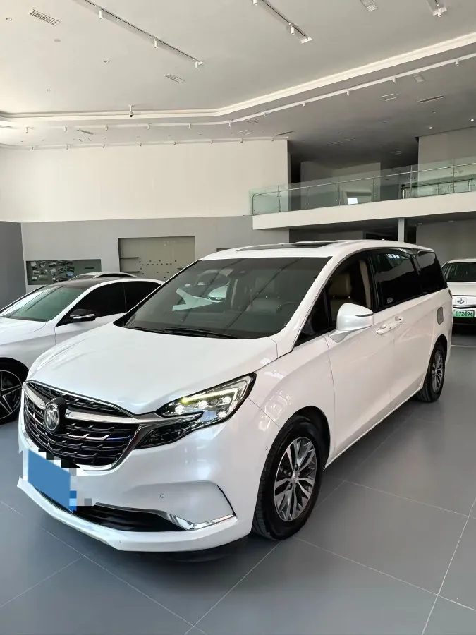 2020 Buick GL8 2.0T 237HP L4 9AT,autocango,china used car exporter,china ev exporter,chinese used car exporter,chinese used ev exporter