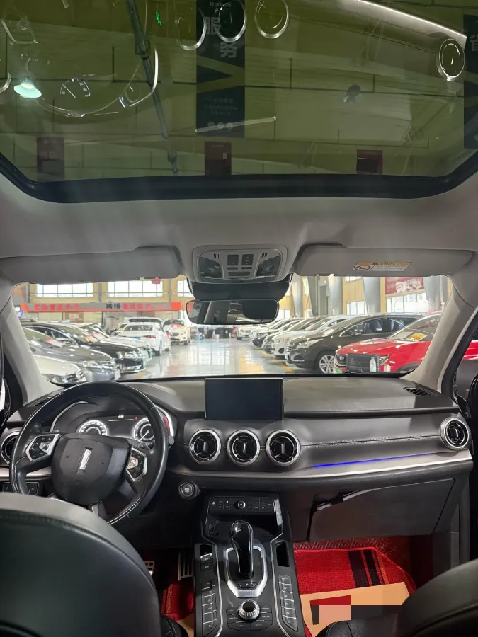 2018 WEY VV6 2.0T 197HP L4 7DCT,autocango,china used car exporter,china ev exporter,chinese used car exporter,chinese used ev exporter